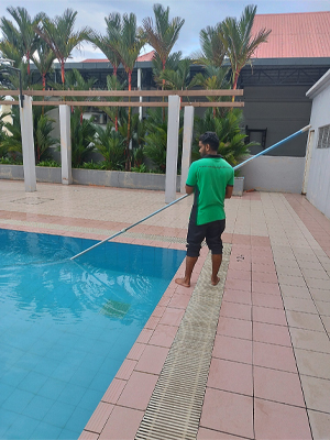 Pool Maintaince